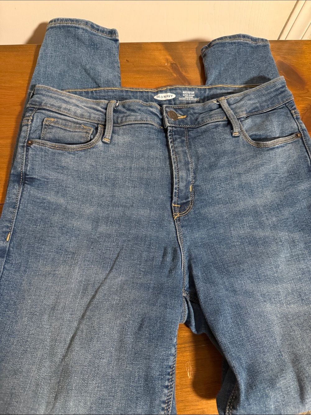 Old Navy Women's Rockstar Skinny Jeans in Denim Blue